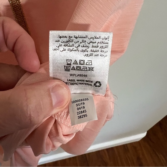 JM Collection Peach Metallic Keyhole Top size 1X - Picture 7 of 8